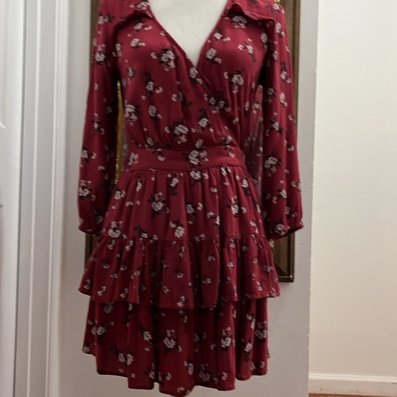 Floral Red Dress - Picture 2 of 9